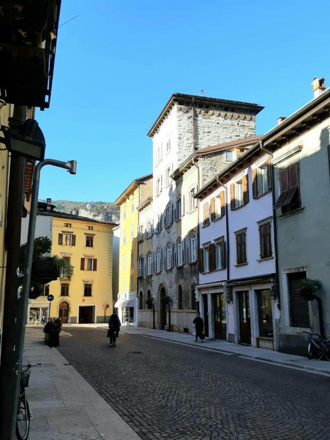 B&B S. Trinità 18 Suites&Rooms Trento Exterior foto